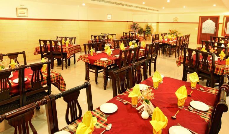 Hotel Shilpa Regency Kottārakara 外观 照片