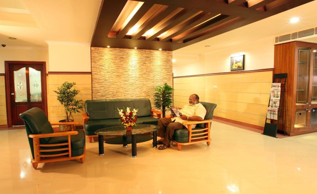 Hotel Shilpa Regency Kottārakara 外观 照片
